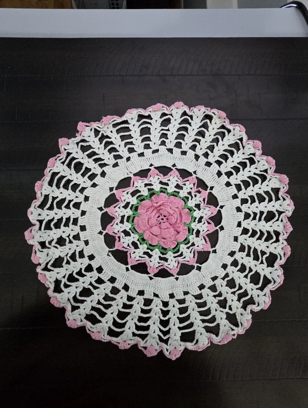 Crocheted 12” Round Lace Doily w/ 3D Pink Rose Centerpiece, EUC